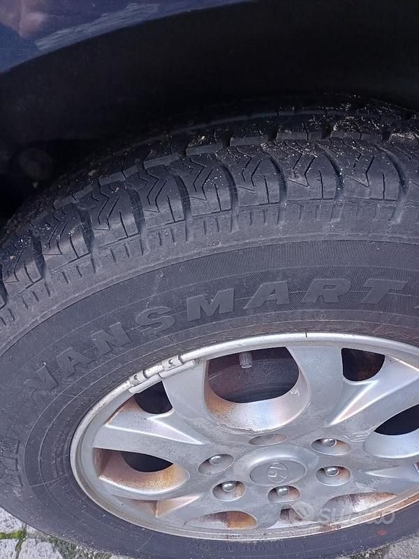 Usata Hyundai H-1 2009 Blu Monovolume