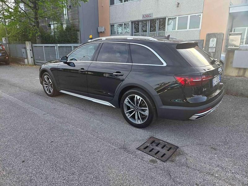 Usata Audi A4 Allroad Business 204 CV (150 kW) 2022 Nero Station wagon