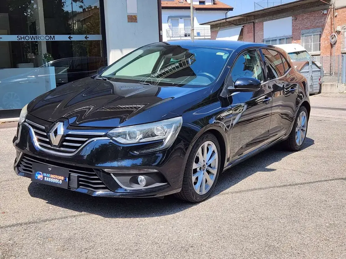 Usata Renault Mégane IV Bose Edition 110 CV (80 kW) 2016 Nero Berlina
