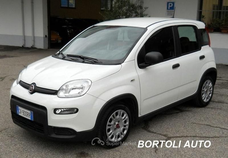 Usata Fiat Panda 70 CV (51 kW) 2024 Bianco Utilitaria