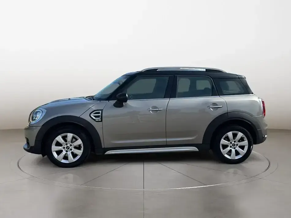 Usata Mini Cooper Countryman Hype 136 CV (100 kW) 2017 Grigio SUV