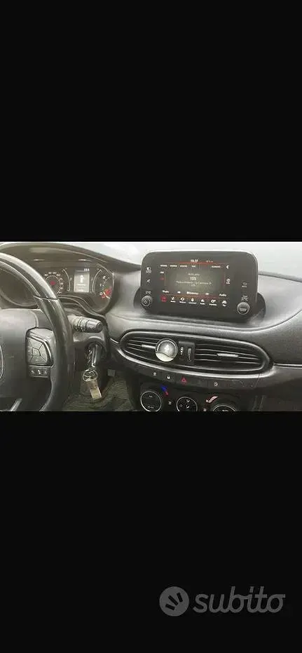 Usata Fiat Tipo 120 CV (88 kW) 2019 Station wagon
