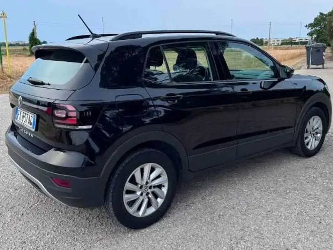 Usata VW T-Cross Style 95 CV (69 kW) 2019 Nero SUV