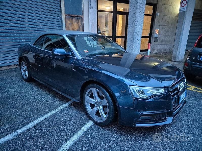 Usata Audi A5 Cabriolet Business Plus 177 CV (130 kW) 2014 Blu Cabrio