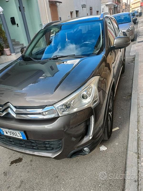 Usata Citroën C4 Aircross Exclusive 114 CV (83 kW) 2014 Marrone SUV