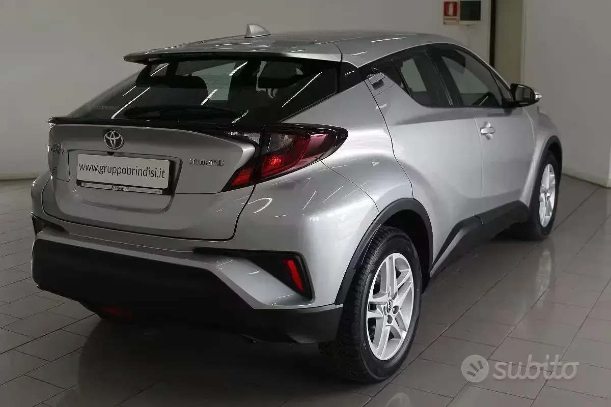 Usata Toyota C-HR Active 121 CV (88 kW) 2022 SUV