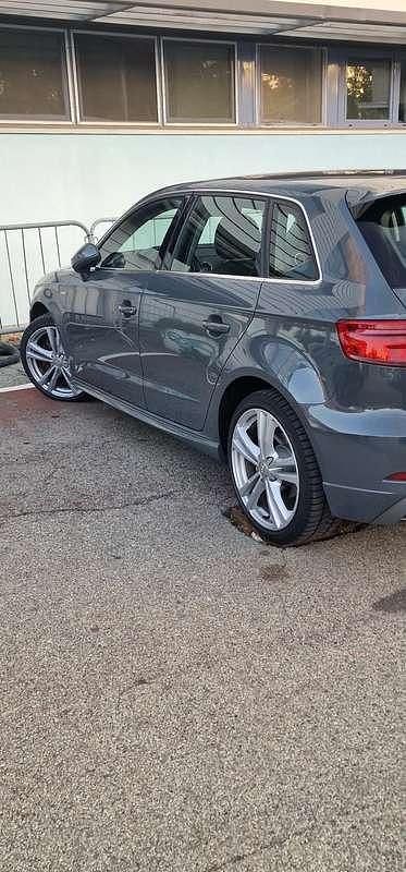 Usata Audi A3 Admired 150 CV (110 kW) 2020 Grigio Berlina