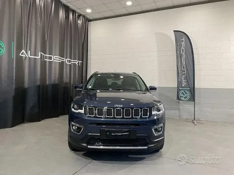 Usata Jeep Compass Limited 190 CV (139 kW) 2020 Blu/azzurro SUV