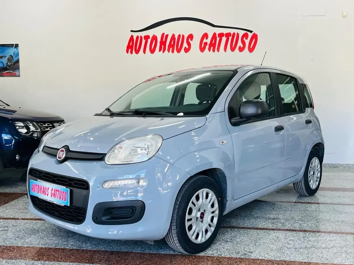 Usata Fiat Panda 69 CV (50 kW) 2018 Grigio Utilitaria