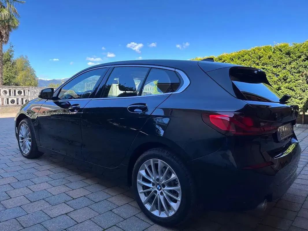 Usata BMW 118 Advantage 136 CV (100 kW) 2022 Nero Berlina