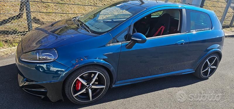 Usata Fiat Grande Punto Sport 95 CV (69 kW) 2007 Blu Utilitaria