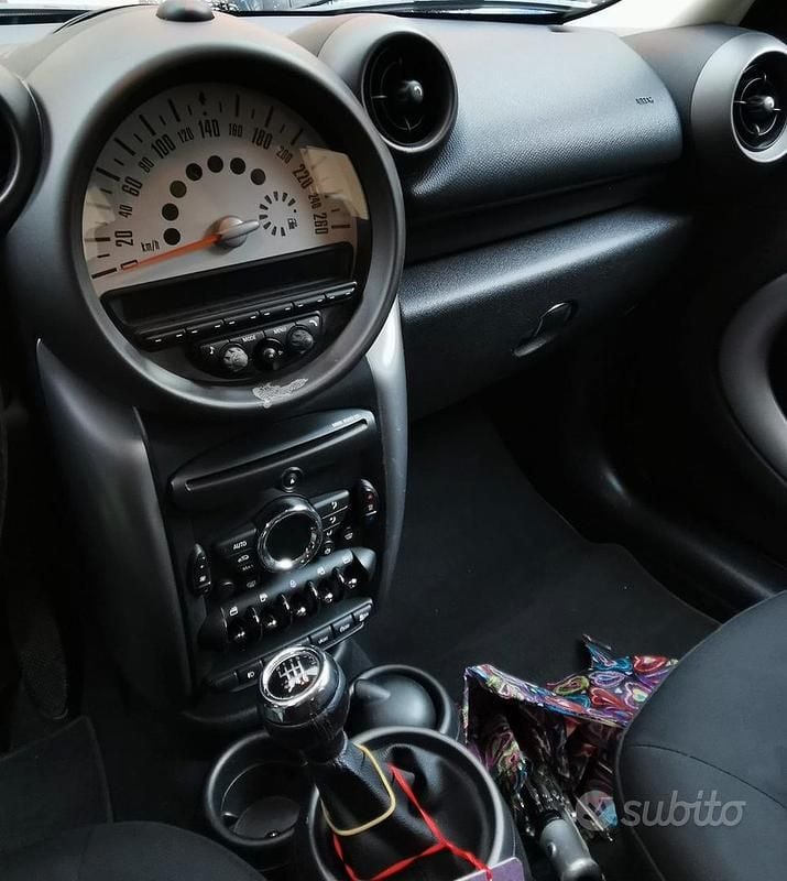 Usata Mini Cooper D Countryman 151 CV (111 kW) 2010 Bianco SUV