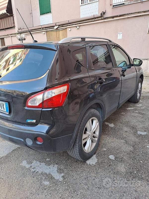 Usata Nissan Qashqai 115 CV (84 kW) 2010 Nero SUV