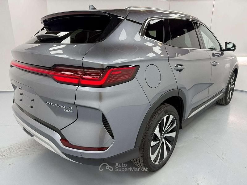 Nuova BYD Seal U Design 324 CV (238 kW) 2026 Gray SUV