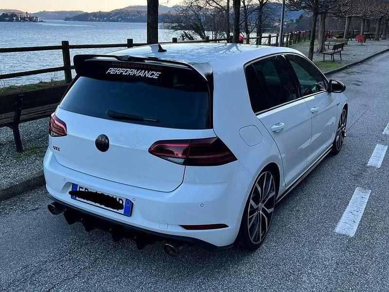 Usata VW Golf VII GTI 245 CV (180 kW) 2018 Bianco Berlina