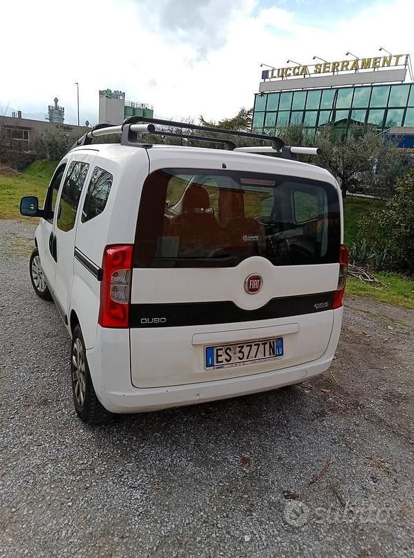 Usata Fiat Qubo Trekking 75 CV (55 kW) 2013 Bianco Monovolume