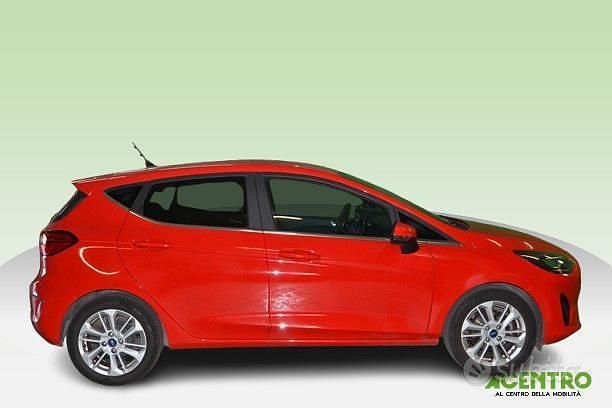 Usata Ford Fiesta Titanium 125 CV (91 kW) 2022 Rosso Utilitaria