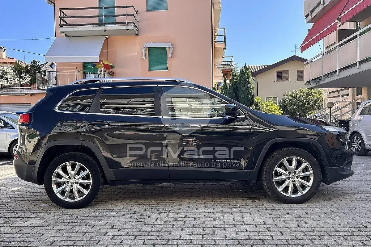 Usata Jeep Cherokee Limited 170 CV (125 kW) 2014 Nero SUV