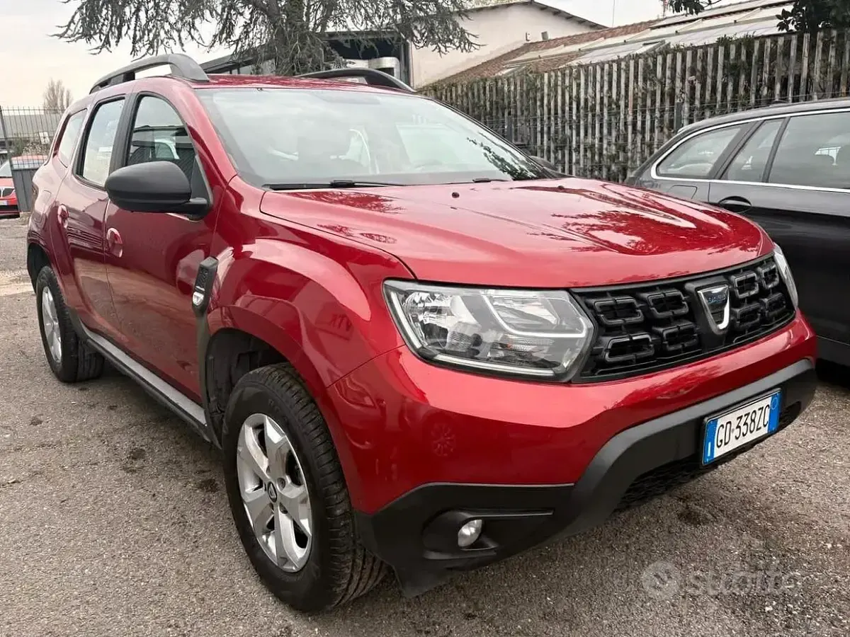 Usata Dacia Duster Comfort 116 CV (85 kW) 2021 Rosso SUV