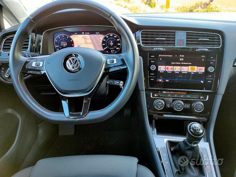 Usata VW Golf VII Highline 125 CV (91 kW) 2018 Bianco Berlina