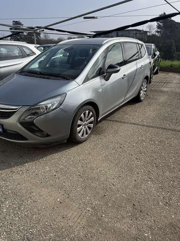 Usata Opel Zafira Tourer Cosmo 150 CV (110 kW) 2015 Monovolume