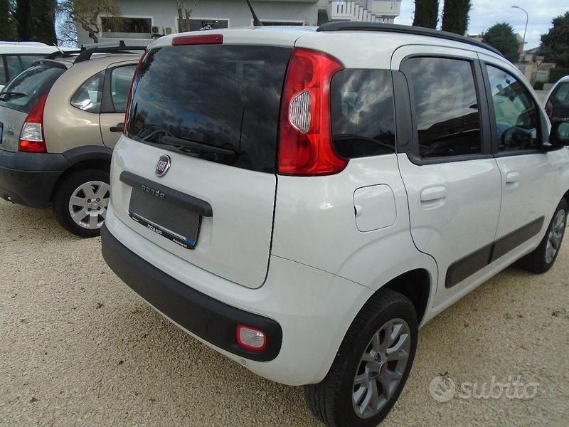 Usata Fiat Panda Easy 85 CV (62 kW) 2019 Bianco Utilitaria