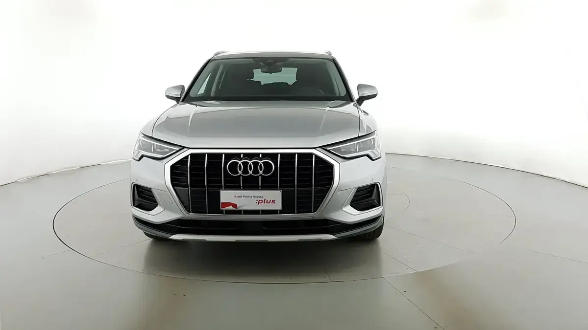Usata Audi Q3 Advanced Plus 150 CV (110 kW) 2024 Argento fioretto met SUV