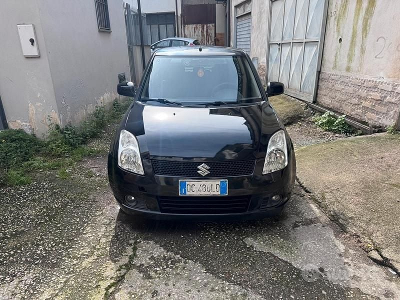 Usata Suzuki Swift 2005 Nero Utilitaria