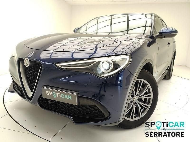 Usata Alfa Romeo Stelvio Business 160 CV (117 kW) 2020 Blu SUV