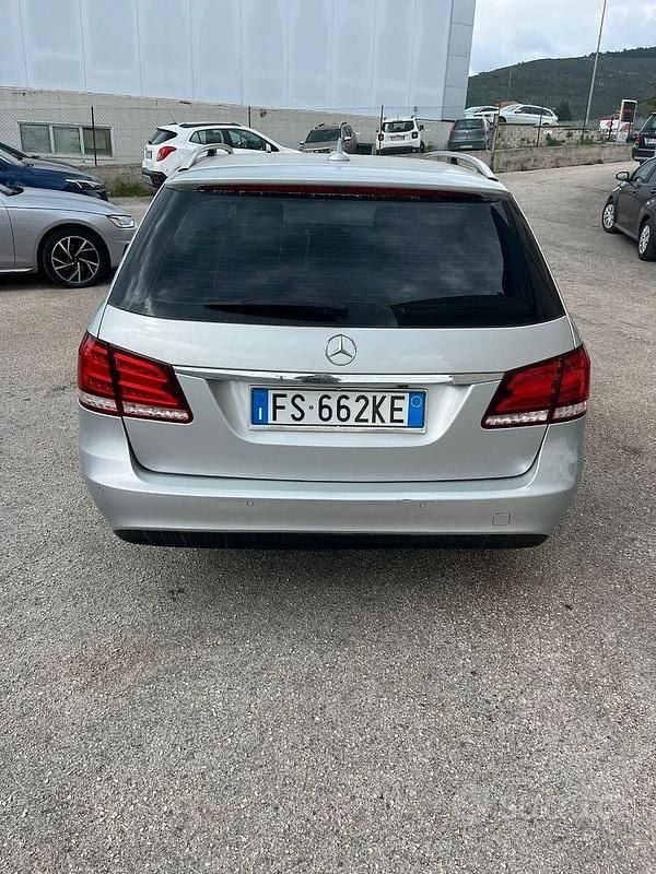 Usata Mercedes E220 2014 Grigio Station wagon
