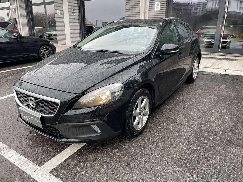 Usata Volvo V40 CC 150 CV (110 kW) 2013 Nero Station wagon