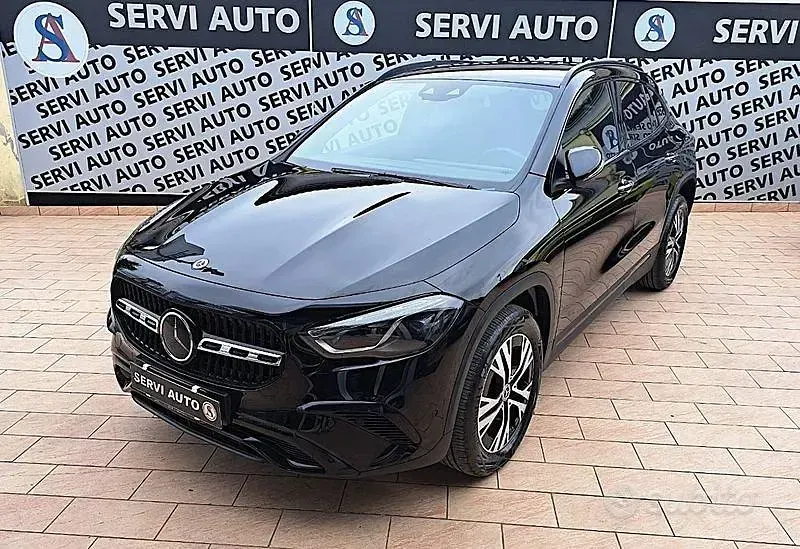 Usata Mercedes GLA200 Advanced Plus 150 CV (110 kW) 2023 Nero SUV