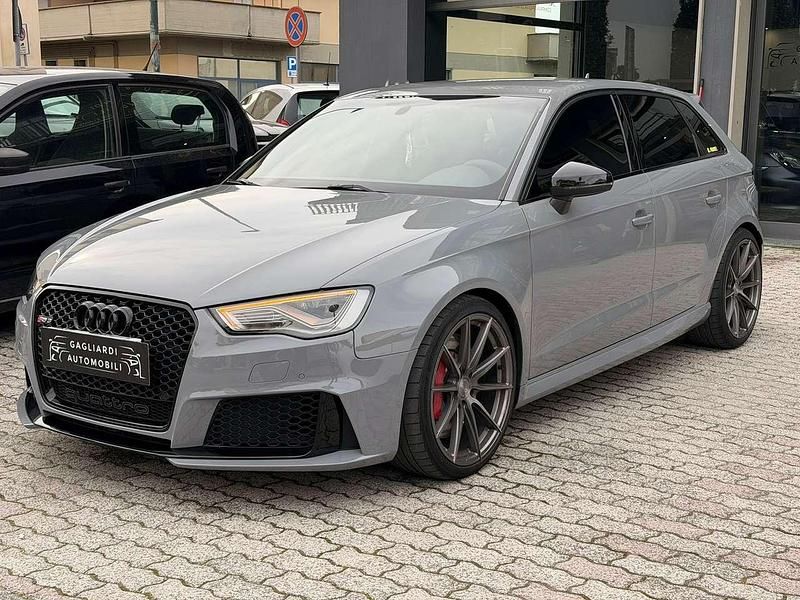 Usata Audi RS3 Ambiente 367 CV (269 kW) 2016 Grigio nardo' Berlina