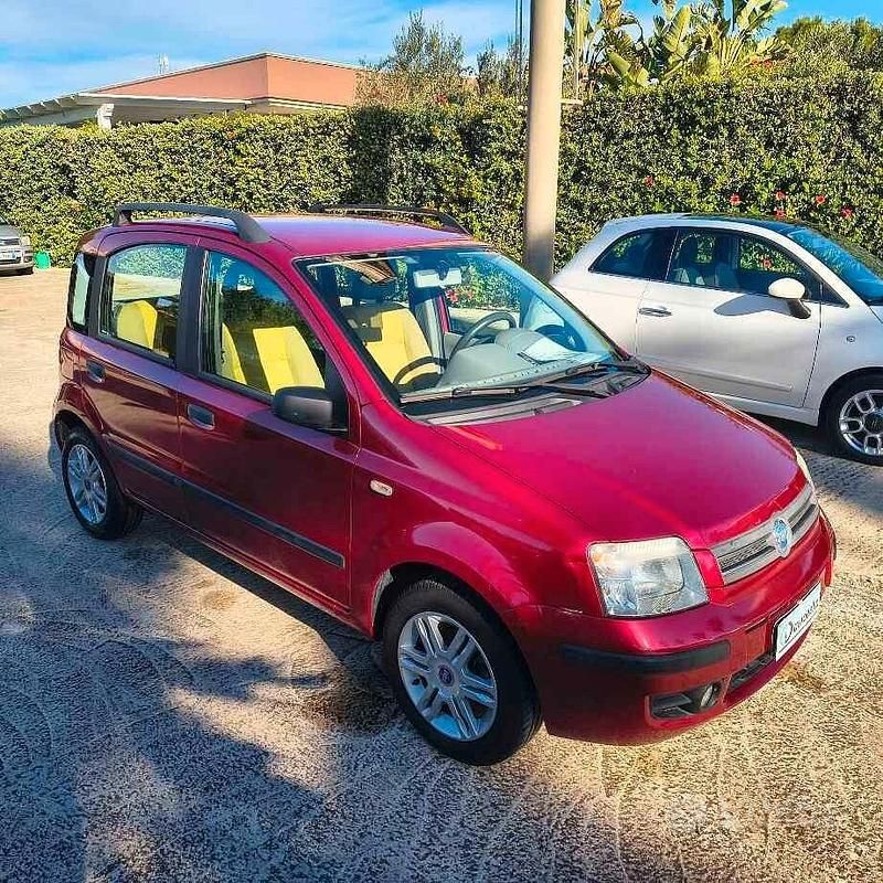 Usata Fiat Panda Dynamic 60 CV (44 kW) 2006 Rosso Berlina