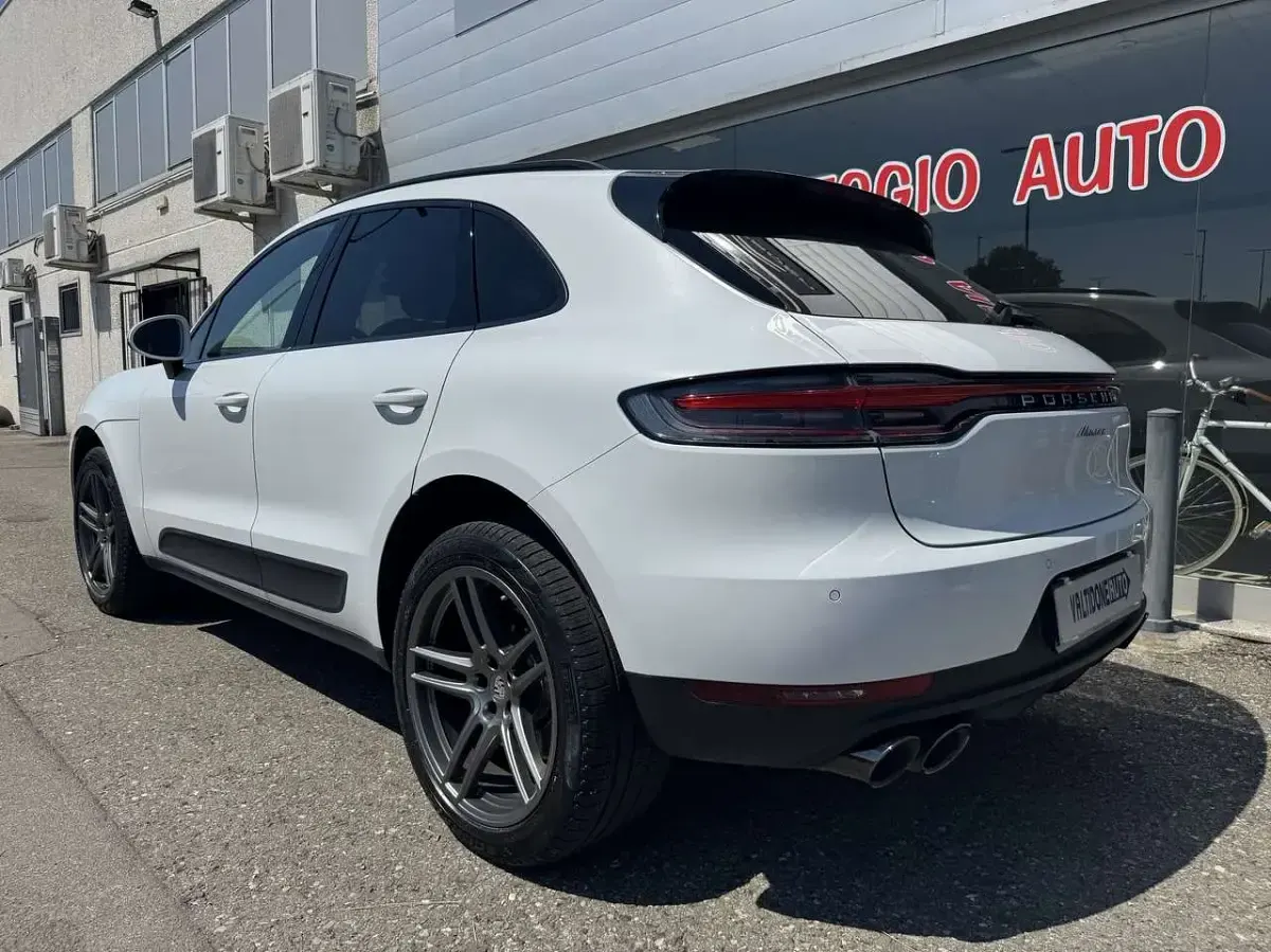 Usata Porsche Macan 245 CV (180 kW) 2021 Bianco SUV
