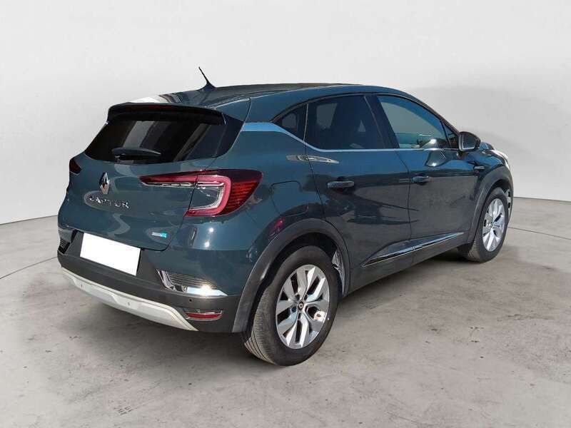Usata Renault Captur Intens 143 CV (105 kW) 2021 Blu SUV
