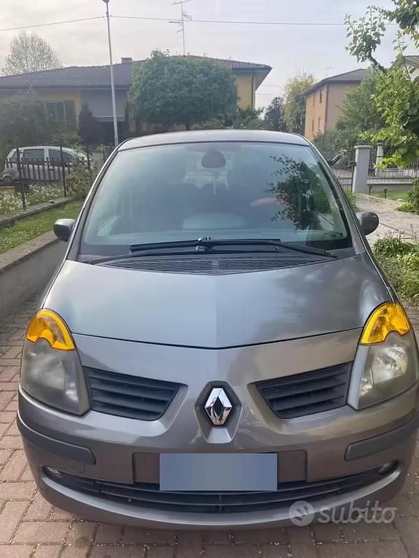 Usata Renault Modus 75 CV (55 kW) 2006 Monovolume