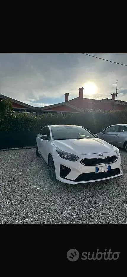 Usata Kia ProCeed GT-Line 136 CV (100 kW) 2019 Bianco Station wagon