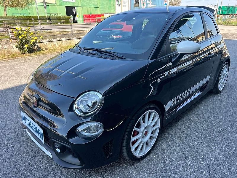 Usata Abarth 595 Esseesse 179 CV (131 kW) 2021 Nero Utilitaria