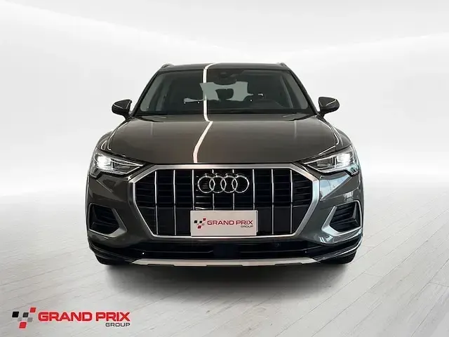 Usata Audi Q3 Advanced 150 CV (110 kW) 2025 Grigio SUV