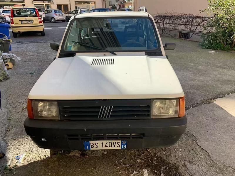Usata Fiat Panda 54 CV (39 kW) 2001 Bianco Berlina