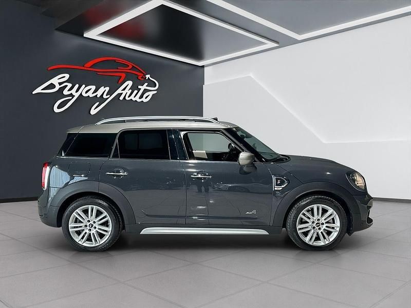 Grigio Usata 2020 Mini Cooper S Countryman Hype SUV | 23.900 € (Ottimo prezzo) - Immagine 1/4