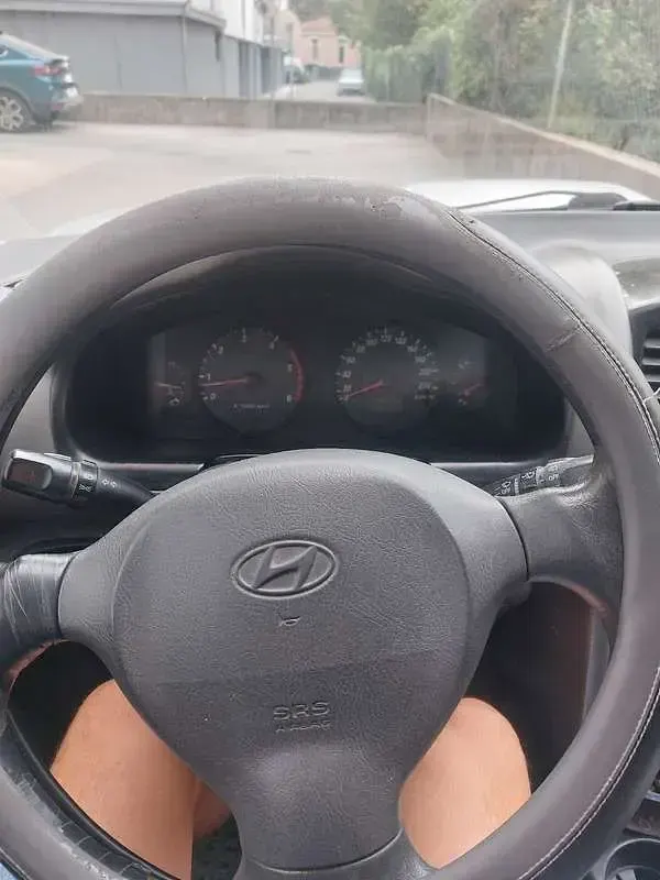 Usata Hyundai Santa Fe 113 CV (83 kW) 2002 SUV