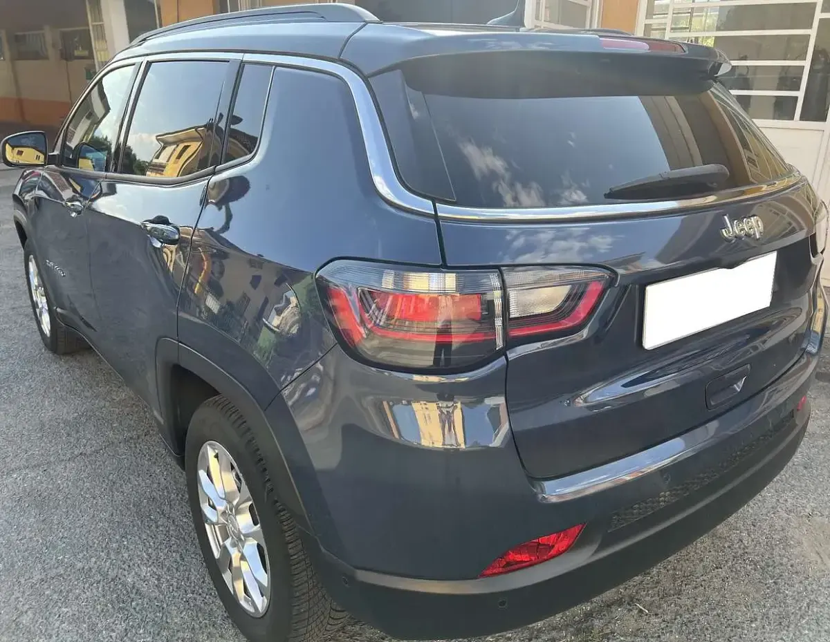 Usata Jeep Compass Limited 131 CV (96 kW) 2024 Grigio SUV
