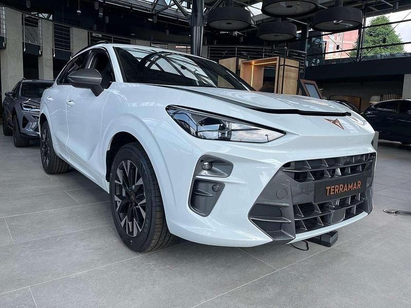 Bianco Nuova 2025 Cupra Terramar SUV | 39.900 € (Buon prezzo) - Immagine 1/4