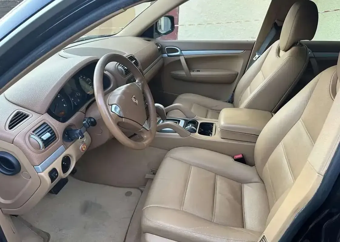 Usata Porsche Cayenne 239 CV (175 kW) 2010 Nero SUV