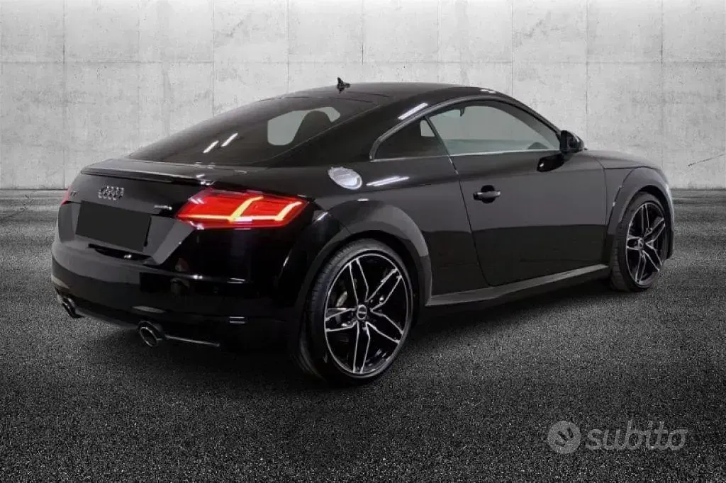 Usata Audi TT Business 245 CV (180 kW) 2019 Nero Coupé