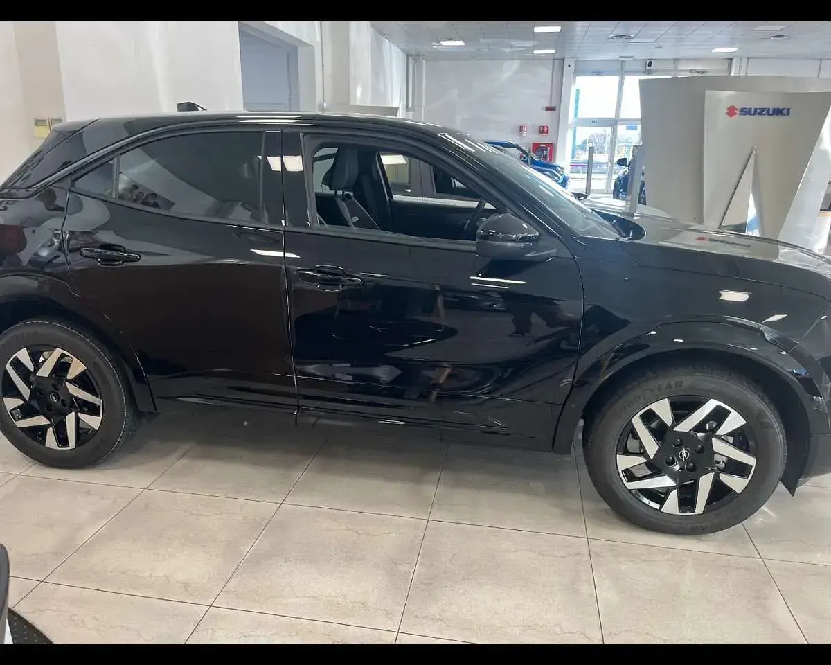 Nuova Opel Mokka 136 CV (100 kW) 2025 Karbon black [m09v] SUV