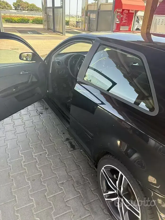 Usata Audi A3 140 CV (102 kW) 2005 Nero Utilitaria