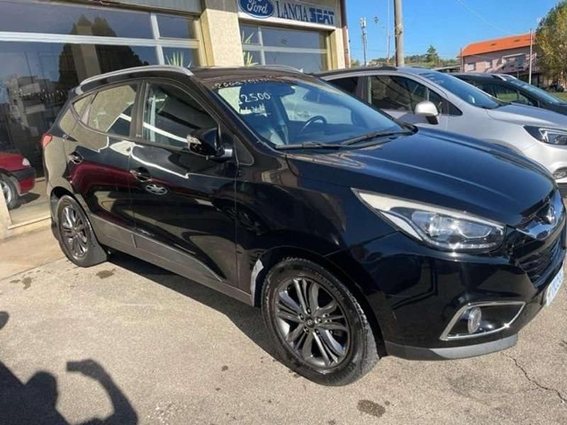 Nero vulcano Usata 2015 Hyundai ix35 Xpossible SUV | 12.000 € (Cara) - Immagine 1/4